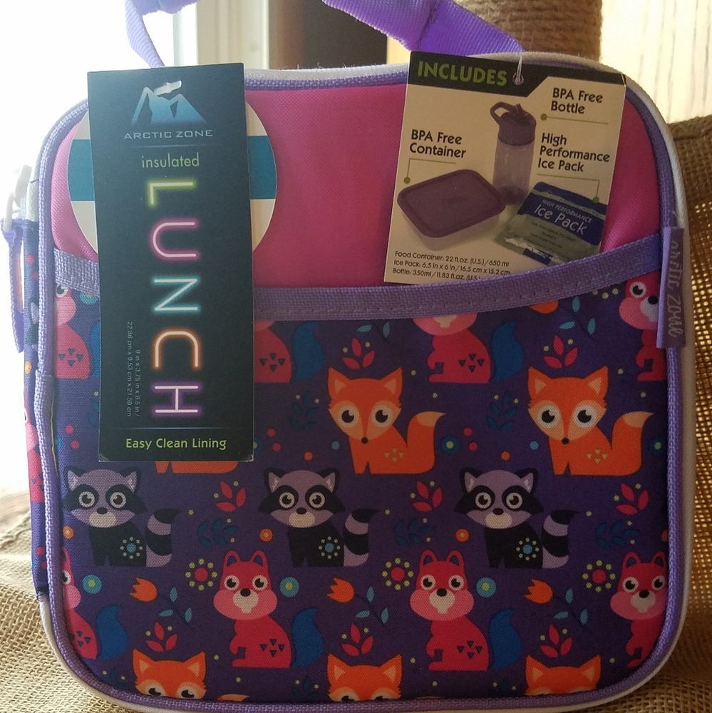 Artic Zone lunchbox with accessories, nwt